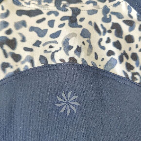 Athleta Mix Inversion navy & white cheetah print athletic tank top XS - Picture 9 of 10